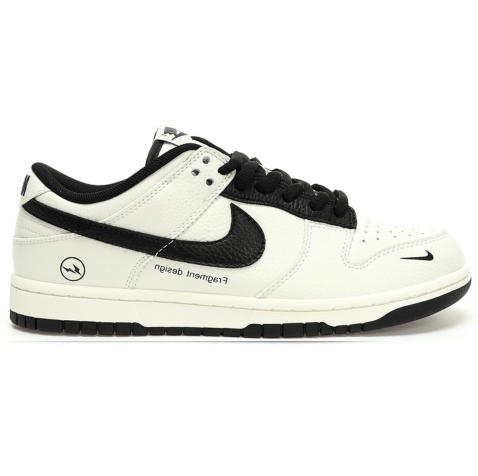 NIKE SB DUNK LOW "WHITE/BLACK"