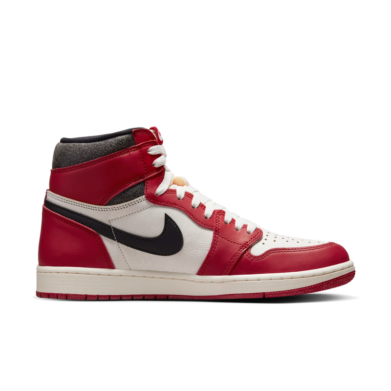 Air Jordan 1 Chicago toe