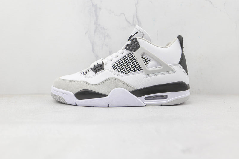 COMBO Air Jordan 4 Military Black+ Chinelo Jordan